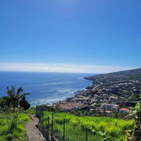 Maison Avec Vue Exceptionnelle Sur L'ocean - 5 Mn Du Centre