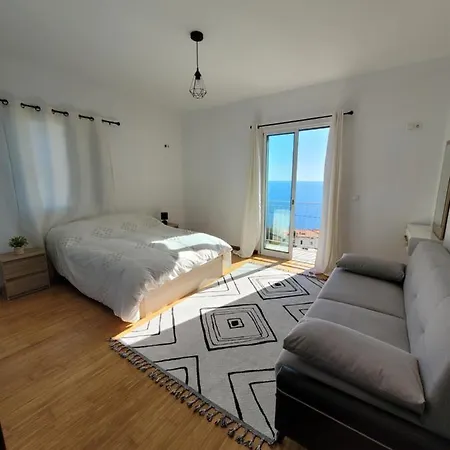 Semesterbostad Maison Avec Vue Exceptionnelle Sur L'ocean - 5 Mn Du Centre Santa Cruz (Madeira)