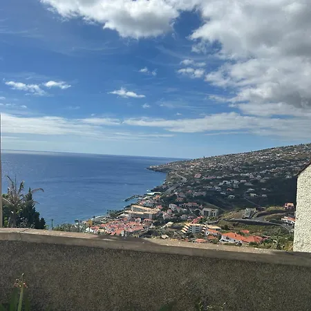 Hébergement de vacances Maison Avec Vue Exceptionnelle Sur L'océan - 5 Mn Du Centre