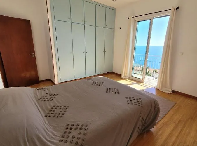 Hébergement de vacances Maison Avec Vue Exceptionnelle Sur L'océan - 5 Mn Du Centre *