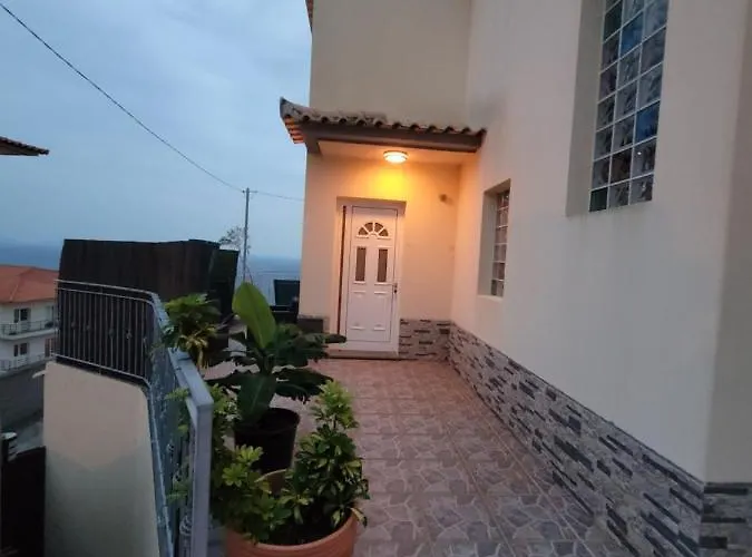 Maison Avec Vue Exceptionnelle Sur L'océan - 5 Mn Du Centre Hébergement de vacances *