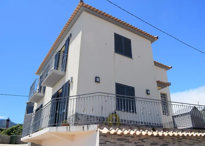 Maison Avec Vue Exceptionnelle Sur L'océan - 5 Mn Du Centre Hébergement de vacances *